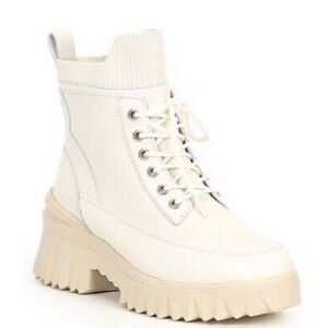 NURTURE Whitney Leather Lug Sole Combat Boot White Cream Lace Up‎ Size 6.5 New